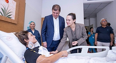Tugay, mucizeyle yaşama tutunan Özge Polat’ı ziyaret etti