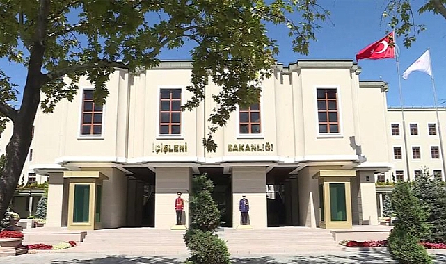 3 belediyeye yeni görevlendirme