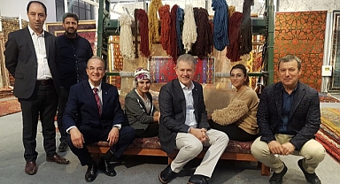 Batı Anadolu El Halıları İzmir Ticaret Odası’nda sergilenecek
