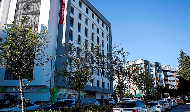 Bornova Belediyesinin ek hizmet binası tamamlandı