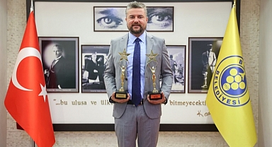Buca Belediye Başkanı Görkem Duman’a iki ödül birden