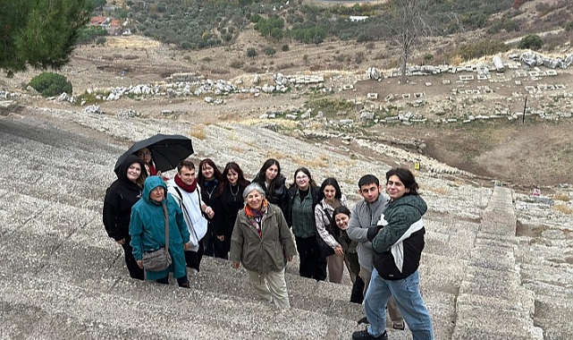 Büyükşehir, kitapseverleri buluşturuyor