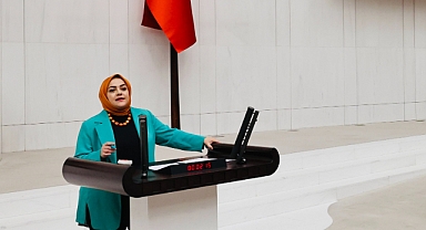 ‘Çocukların geleceğini siyasi çekişmelerinize kurban etmeyin’