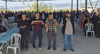 Cuma namazı sonrası yağmur duası yapıldı