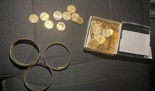 İzmir'de 3 Yabancı Uyruklu Dolandırıcılıkla Tutuklandı