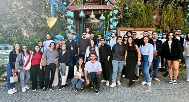 İzmir’de gençler için kültür gezileri başladı