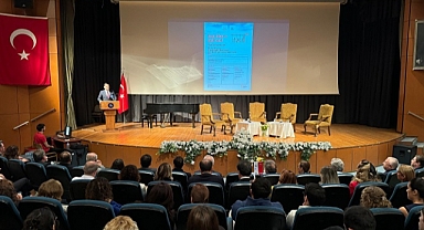 İzmir'de organ bağışı ve nakli paneli düzenlendi