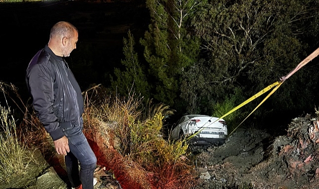 İzmir'de uçuruma düşen otomobilin sürücüsü yaralandı