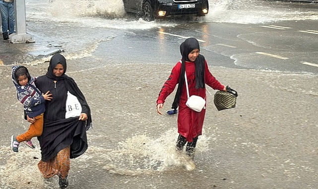 İzmir'de yine aynı manzara!