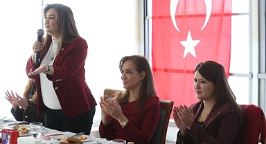 İzmir’in güçlü kadınları Karşıyaka’da buluştu