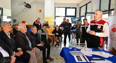 İzmir'de 3 bin 500 üreticiye yeni model tanıtıldı