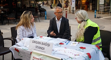Konak’ta organ bağışı farkındalığı için stant kuruldu