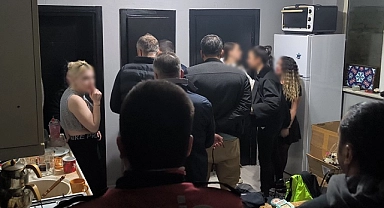 Kütahya'da fuhuş operasyonunda 9 şüpheli yakalandı