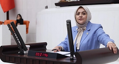 " Öğretmenini ihmal eden bir toplum geleceğini ihmal etmiş olur"