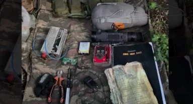 Pençe Kilit'te teröristlere ait silah ve mühimmat ele geçirildi