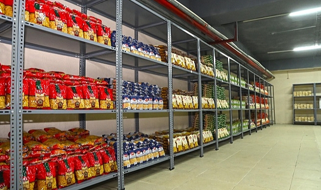 Sosyal market yeni yerinde hizmete açılıyor
