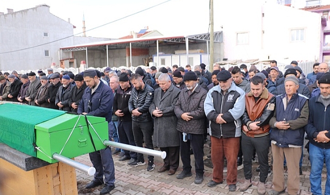 Afyonkarahisar'da kamyonetin çarptığı yaya öldü