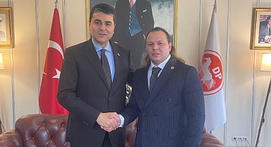 Alper Şenol siyasete güçlü bir giriş yaptı…