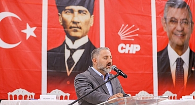 “Atatürk’ün adını duyunca salonları terk etmeyin”