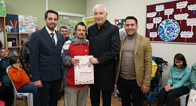 Başkan Türkmen Özel Gereksinimli Bireylerleri Unutmadı
