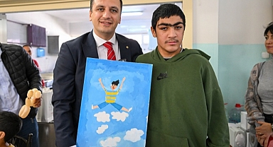 Bornova’da özel çocuklar anlamlı buluşma