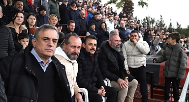 Dikili Belediyespor şampiyonluğunu ilan etti