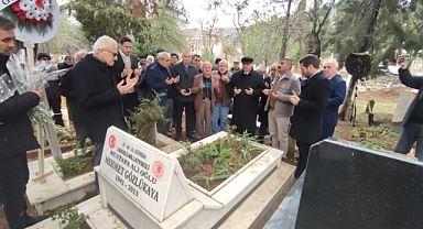 Gözlükaya, vefatının 11. yılında mezarı başında anıldı