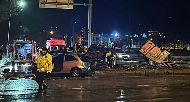 İki otomobilin çarpıştığı kazada karı koca öldü,