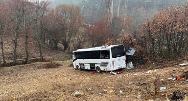İşci servisi kaza yaptı 1 ölü