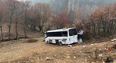 İşci servisi kaza yaptı 1 ölü