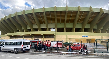 İzmir Atatürk Stadyumu Spor Komleksinde Yangın
