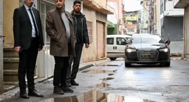 Bornova'da Zafer Mahallesi'ne çözüm ziyareti