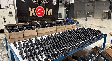 İzmir'de Silah Operasyonu: 2 Tutuklama