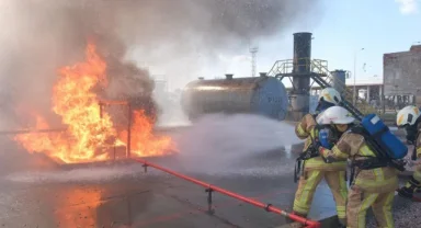 İzmir İtfaiyesi'nden bir başarı daha