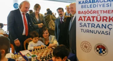 İzmir'de Atatürk adına satranç turnuvası