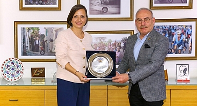 Kahveciler Odası Başkanı Kınay'ı Ziyaret Etti
