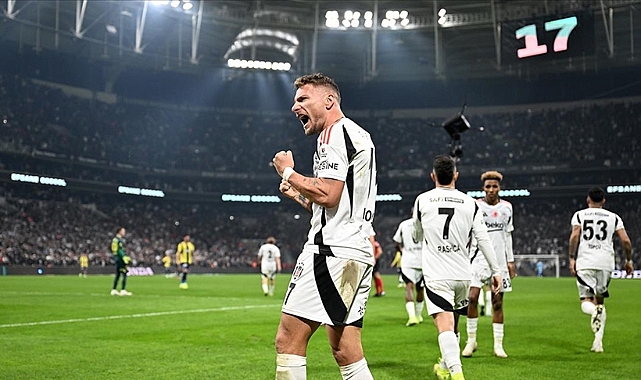 Kara Kartal Yüksek Uçtu