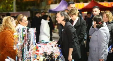 Karabağlar'da 'Yılbaşı Panayırı' başladı
