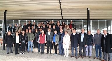 Kırgöz Kabakum Mahallesi’nde vatandaşlarla buluştu