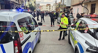 Manisa'da silahlı saldırıda 2 kişi yaralandı