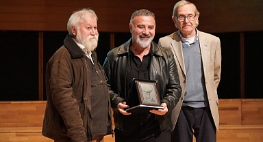 Mizah Festivali’nde ödüllü açılış