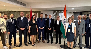 Mumbai’de Türk Mobilyasına Büyük İlgi