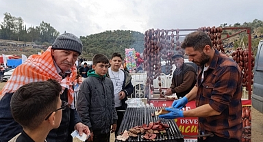 Öz Ege Deve Sucuğu Sağlıklı Ve Kalitelidir