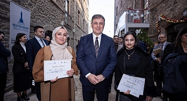 Roman gençler, Meslek Fabrikası’ndan mezun oldu