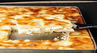 Yufka ve Peynirin Efsane Buluşması: Tepsi Su Böreği
