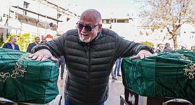 Anne Kız Toprağa Verildi