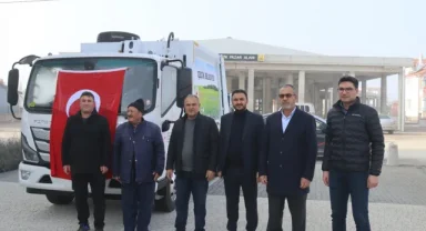 Bakan Kurum'dan Çeltik'e araç hibesi