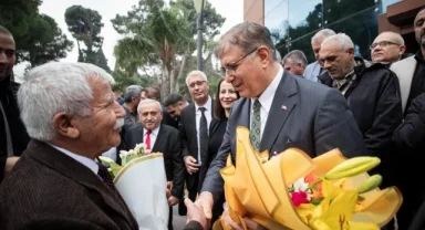Başkan Tugay Torbalı'da muhtarlarla bir araya geldi