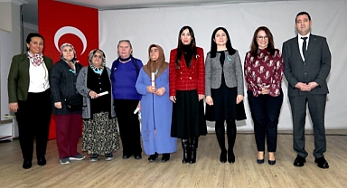 Bayraklı’da farkındalık semineri