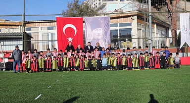 Bayraklı’da U-10 Cup Futbol Turnuvası başladı